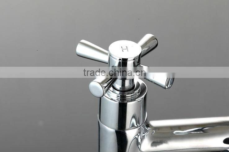 Chrome Finish Floor Stand Bathtub Shower