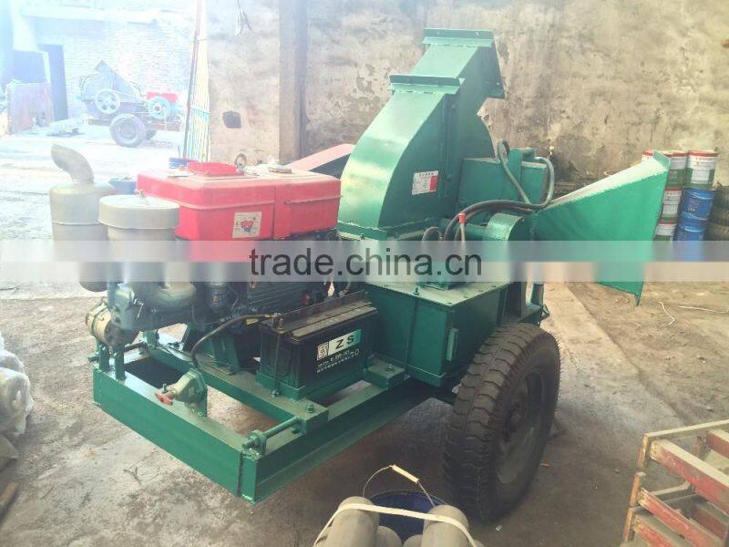 Professional mobile diesel engine wood sawdust crusher with 5-10% discount