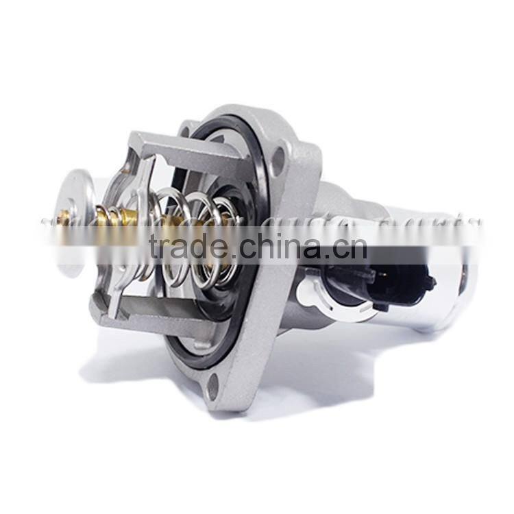 Thermostat of cooling system in engine spare parts OEM 96984104 for Chevrolet