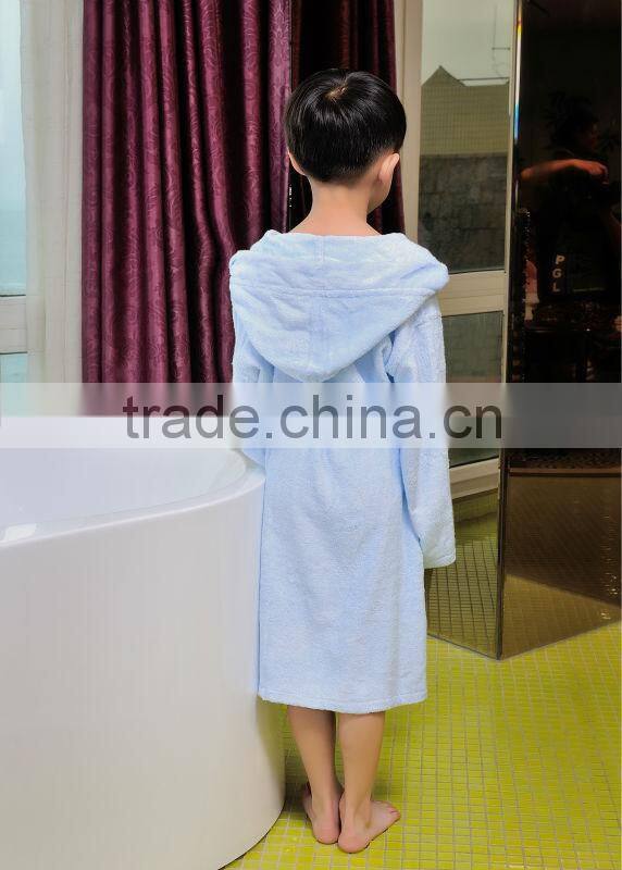 Fashion bamboo fiber terry boys bathrobes with applique