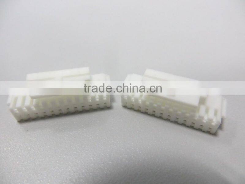 pitch=2.0mm 24P white male terminal