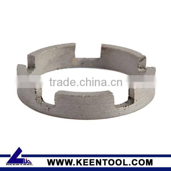 Diamond tipped circular saw blade