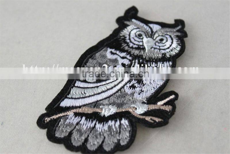 2016 hot selling patches embroidery iron on embroidery owl pattern patch trim