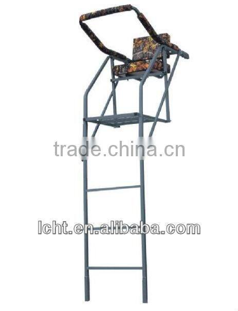 Strong steel hunting ladder tree stand