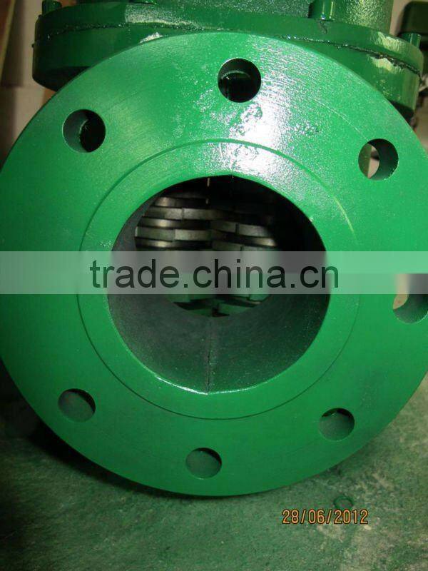 Pipeline wastewater grinders