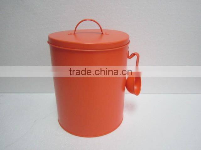 High quality dog food storage box metal with scoop