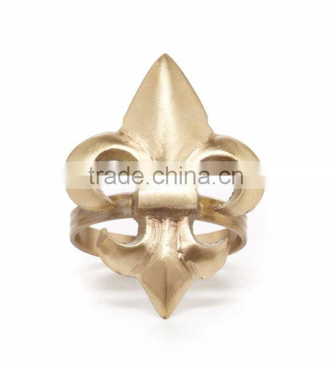 beautiful stylish metal napkin ring for wedding