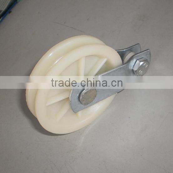 Chicken house accessories equipment pulley for sale