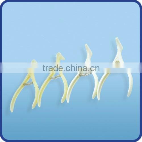 Disposable medical nasal speculum with CE ISO