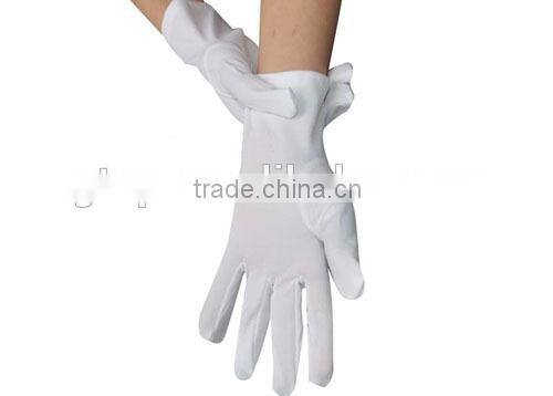 white nylon glove 007