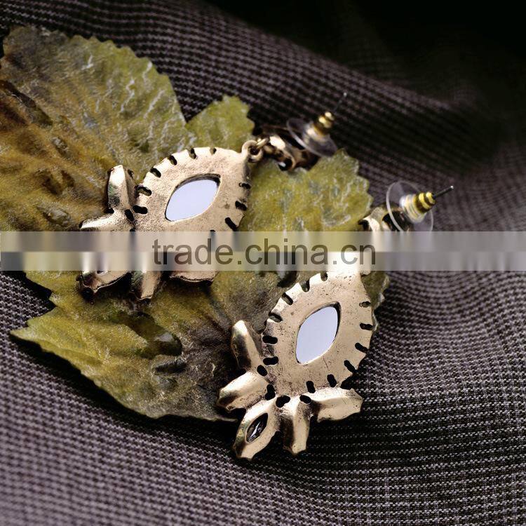 Clear waterdrop crystal pendant earring wholesale Fashion crystal drop earring