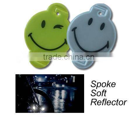 Spoke soft reflector