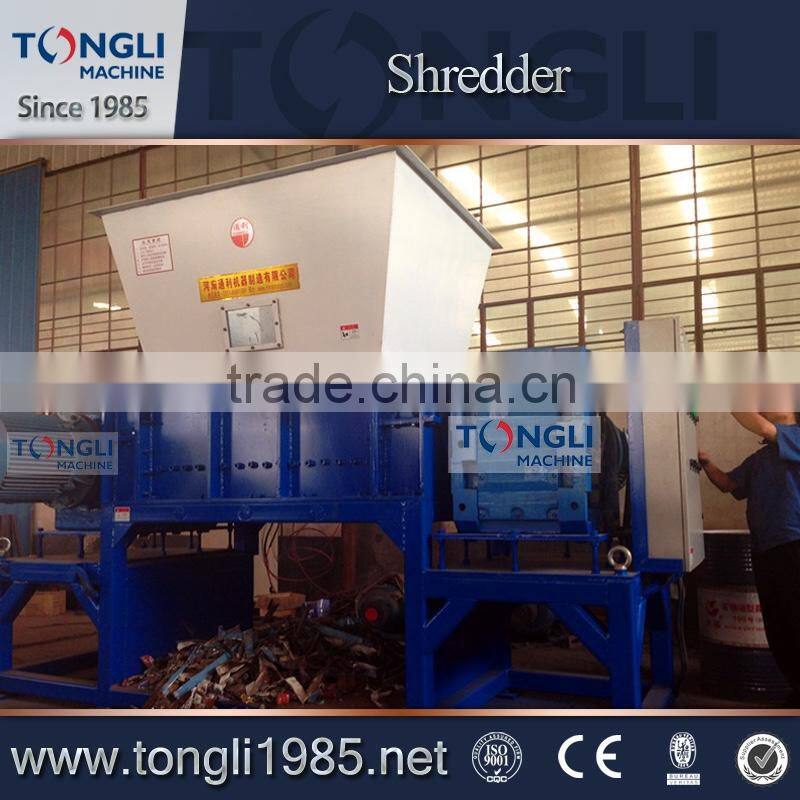 Tire shredding machine for car and truck tire