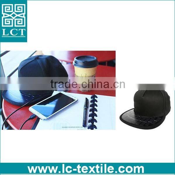 baseball cap with built-in solar panels mounted on the bill charges your phone LCTC-0268