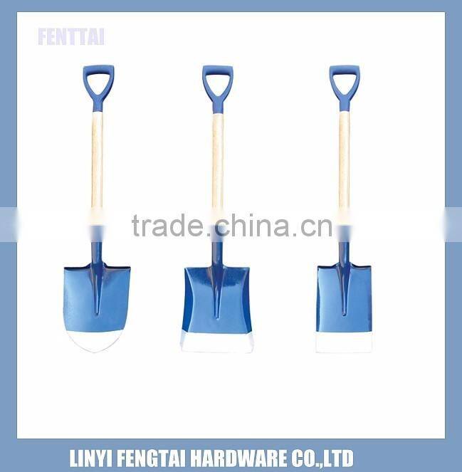 Agriculture Use Shovel with Short Wooden Handle