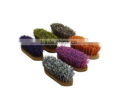 wooden back dandy brush with pp bristles