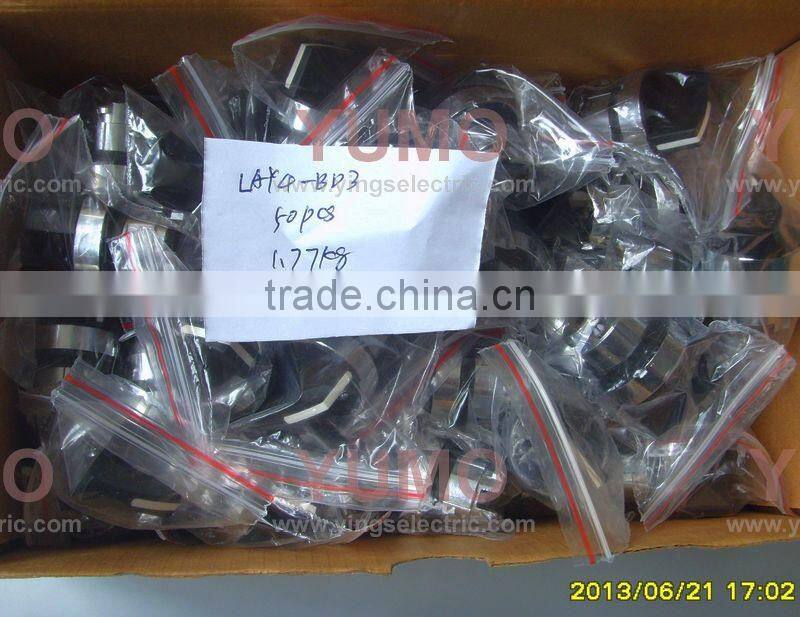 LAY4-BD3 Selector switch head 3 positions stay put black