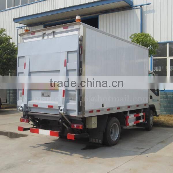 4*2 JAC RHD Refrigeration Truck with Tailboard 4 ton