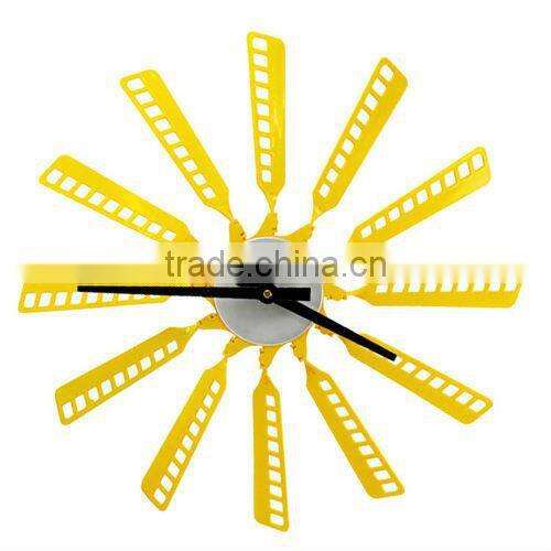Supply fashion creative windmill wall clock