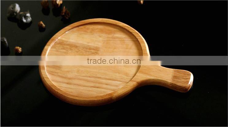 Low moq high quality wooden round pizza board with handle