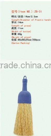 hand grass brush with plastic handle
