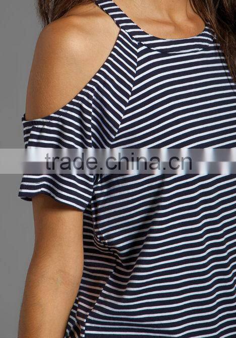 open shoulders stripe tee