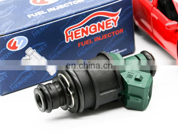 Auto engine part petrol nozzle OE 6900370 For VOLVO S40 V40 2.0 16V Fuel injector