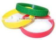 Molded customed silicone rubber wristbands