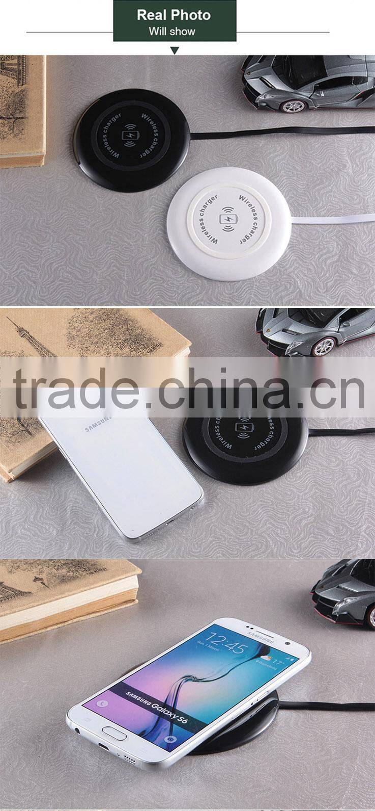 New popular Hotselling adhesive Qi wireless charger phone wireless charger with CE ROHS FCC approved