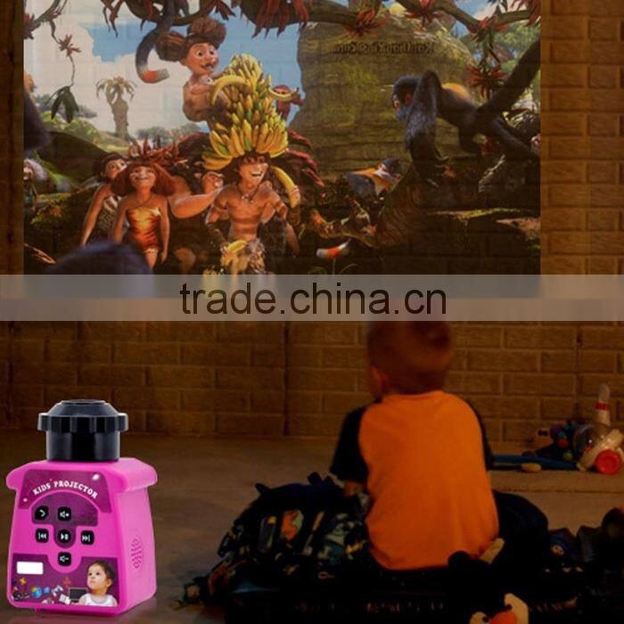 G29 WINAIT CHEAP Mini 5 ANSI Lumens Gift Kids Projector Children Projector 3x AA Battery led mini beam projector