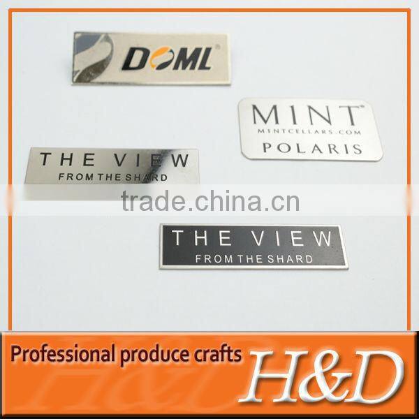 2013High Quality name badges die cut with customer shape and logo