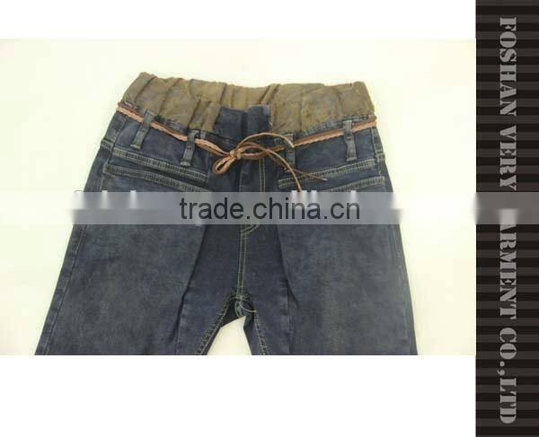 jeans pent with special extensible