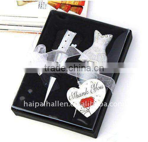 Decrotative Couple Wedding Wine Bottle Stopper