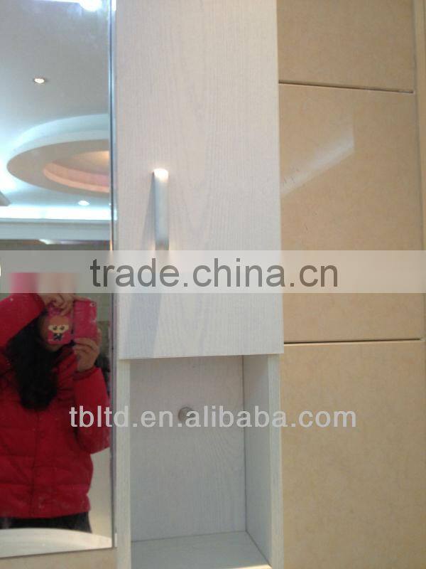 Bathroom furniture bathroom cabinet with light and mirror made in China