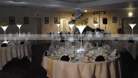 Customized acrylic wine bottle cooler 16 colors changing Wireless 4/6/8 inch SMD LED Rechargeable led base bottle for party