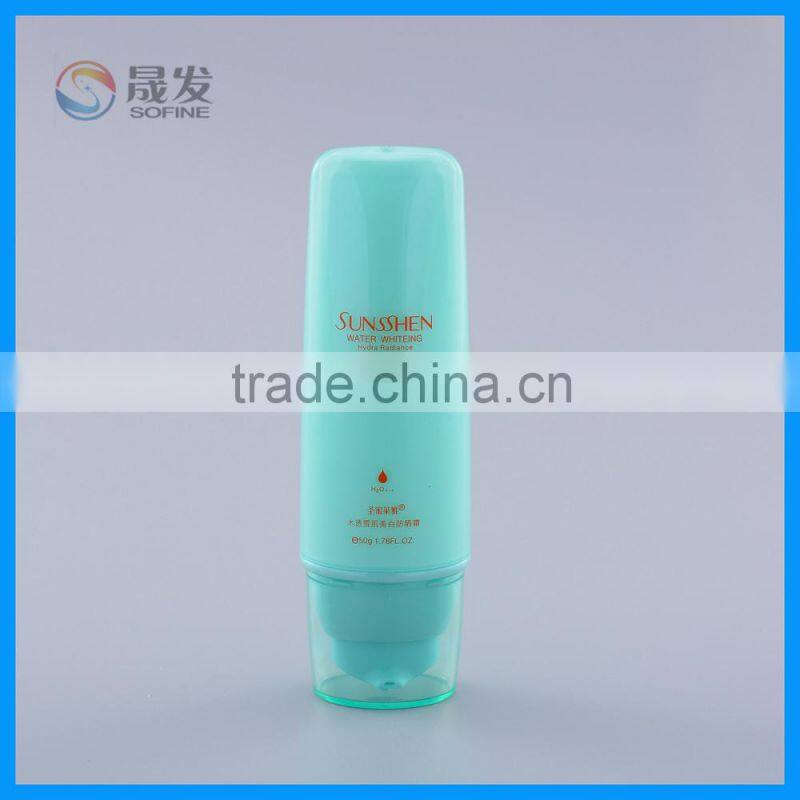 Empty acrylic cosmetic sunscreen lotion bottle