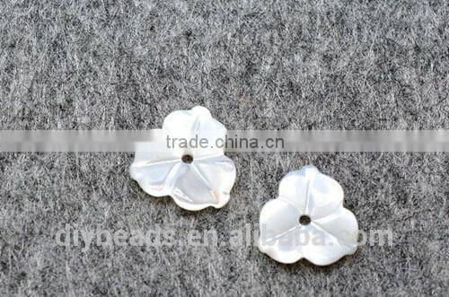9mm white shell carve flower beads
