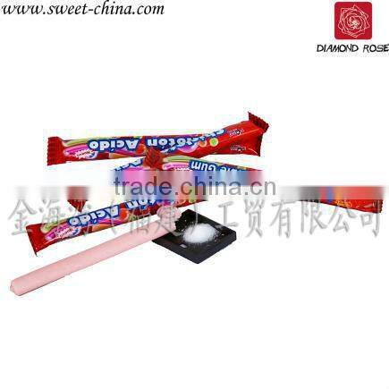 Bubble gum with sour powder