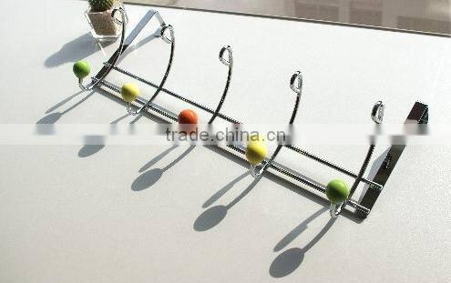 wire back door clother hanger