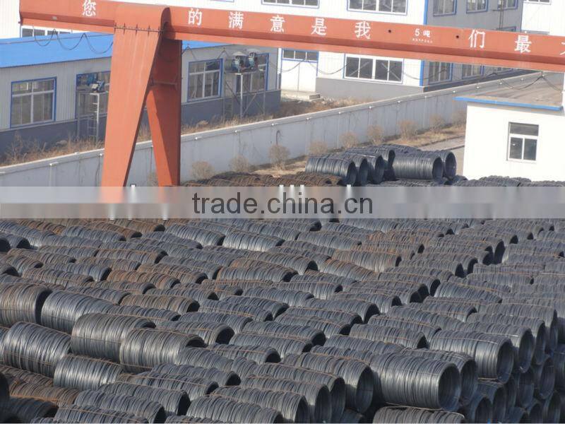 Pipe with prestressed cold drawn steel wire
