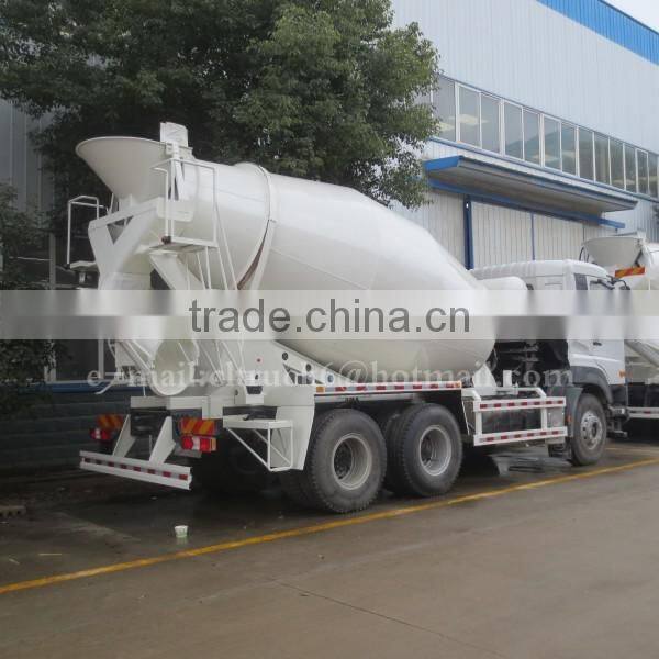 380 hp 6*4 UD Trucks Brand New Cement Mixer truck 10 m3