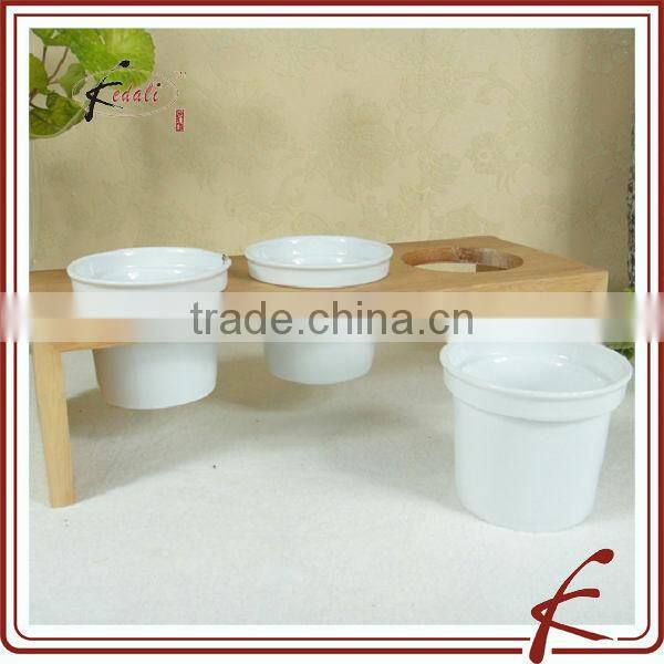 Porcelain snack dish and serving plate