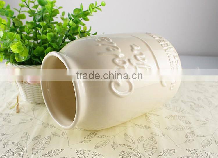 OEM Sculpture Style Ceramic Baby Milk Bottle Tea Coffee and Sugar Storage Jars