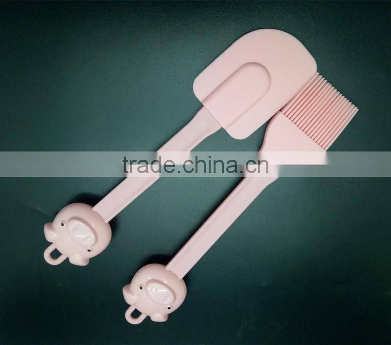 Silicone Spatula and Brush Set of 2 with pig shape pp handle Baking and Cooking Utensils Basting and Pastry