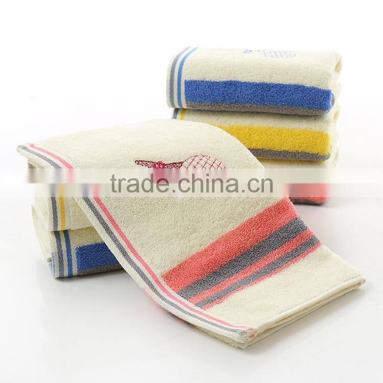 Dobby border emboridered logo yarn color dyed sports towel