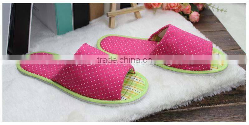Fashionable Design Indoor Cloth Slipper