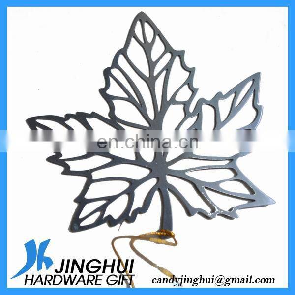 Etched Stainless Iron Maple Leaf Hanging Decoration