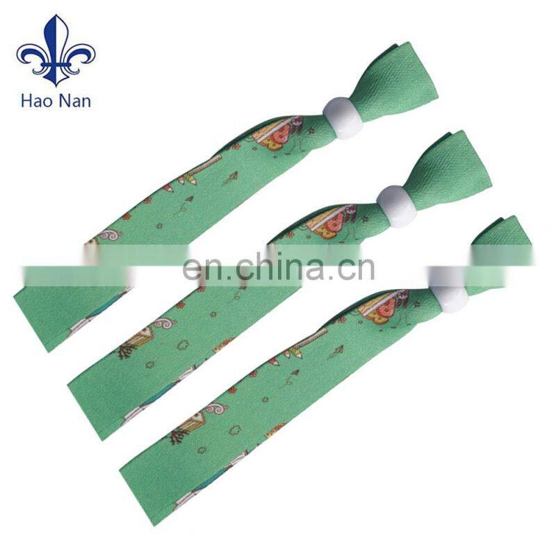 Promotional gift items fashion wristband for party