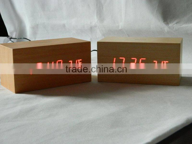 WV0921T Voice Control Touch Switch Clock For Automatic Weather Station