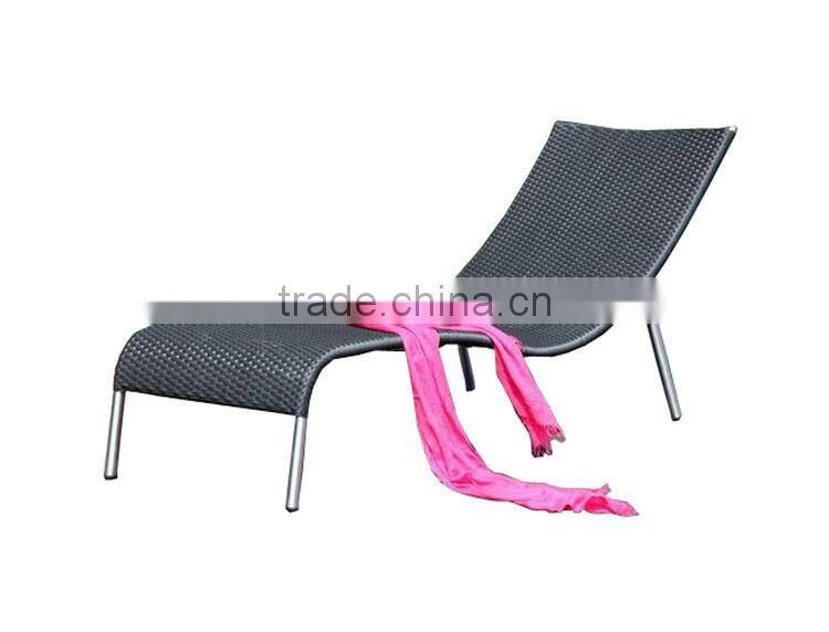 Upscale Casual Stainless Steel S Shaped Outdoor Classic Italian Chaise Lounge